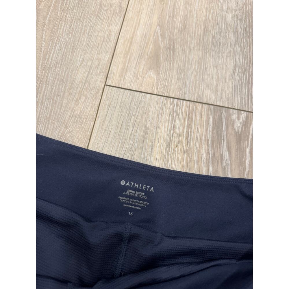 Athleta Navy Soho Skort size 16 EUC - Picture 4 of 6